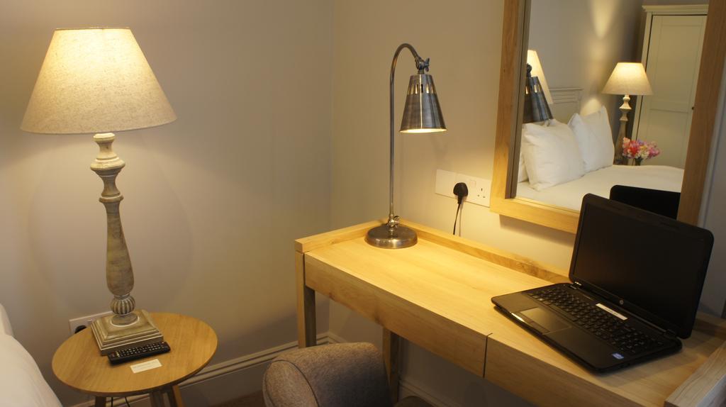 Abergavenny Hotel Room photo